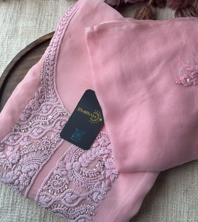 Pearl Blossom Chinnon Elegance - Rose Pink