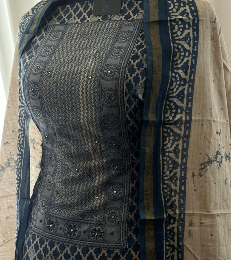 Everyday Elegance in Pure Cotton - Royal Blue