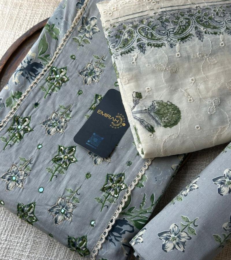 Subtle Florals, Timeless Grace - Mixed Colors