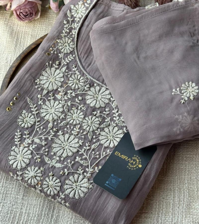 Elegant Mul Chanderi Suit with Floral Embroidery & Sequin Detailing - Mixed Colors