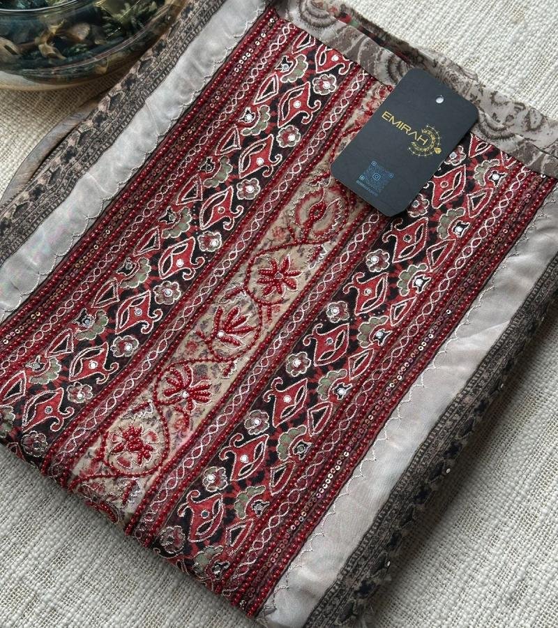 Luxurious Printed Crepe Silk Suit Set  - Mixed Colors