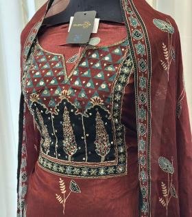 Opulent Embroidered Crepe Silk Suit - Silver